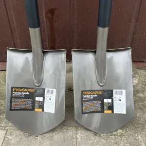 Лопата штикова Fiskars Ergonomic