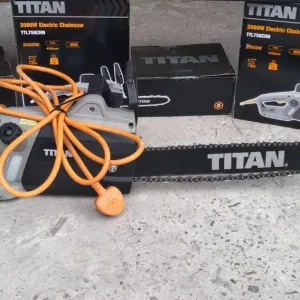 Електропили Пила електрична 2000 Вт Titan