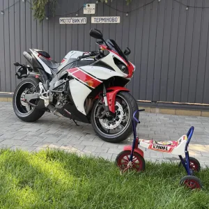 Yamaha R1 доставка-обмін