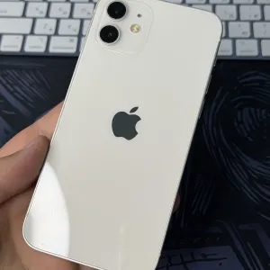 iPhone 12 128 GB white ГАРАНТІЯ МАГАЗИН 100% батарея айфон
