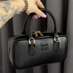 Сумка miumiu/Jacquemus миу миу міу