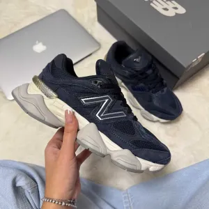 Женские кроссовки New Balance 9060 "Navy" Размеры 36-40