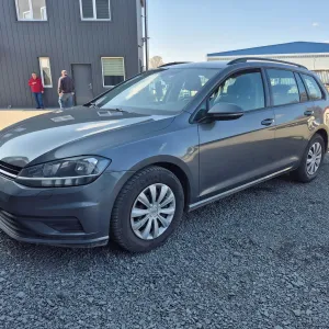 Продаж автомобіля VOLKSWAGEN GOLF 2017 р.в.