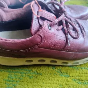 Шкіряні жіночі кросівки ECCO Gore-Tex Surround оригінал 39 розмір