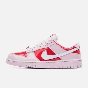 Жіночі кросівки Nike Dunk Low "Valentine's Day" Розміри 36-40