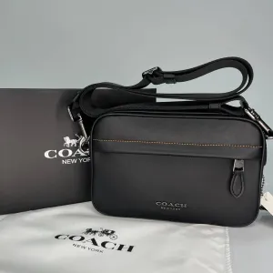 Мужская сумка коач чорная/ Чоловіча сумка через плече coach