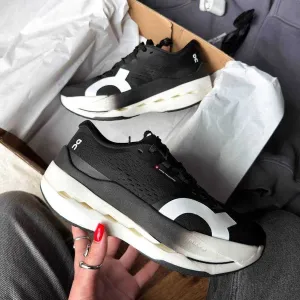 Кроівки On Cloudboom Runner Black/White чорні білі спортивні