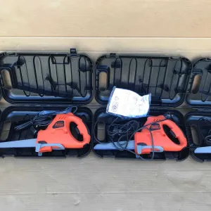 Cабельна пила Black+Decker KFBES850 з Англії
