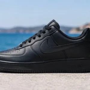 Черные найк форс подростковые мужские красовки найк кросивки Nike Air Force Af1 кожаные мужские кроссовки найк