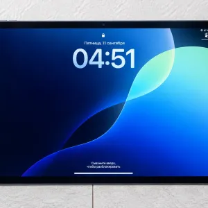 iPad Pro 12.9-inch Wi‑Fi + LTE  256GB Space Gray (MTJ02) идеальный