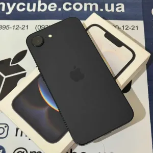 Apple iPhone 16e 128Gb Black Neverlock фізична сім (АКБ 100%, 34 циклів заряду)