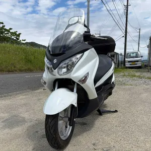 Макси-Скутер Suzuki BURGMAN 200