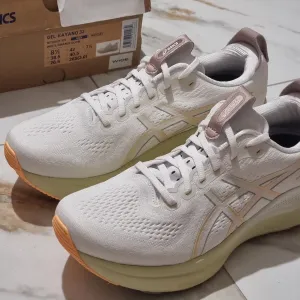 Оригінал 100% чоловічі кросівки asics gel kayano 32  euro 42