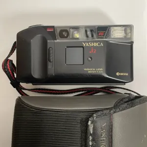 Yashica J 2 Olympus Mju