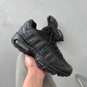 Мужские кроссовки Nike Air Max 95 ‘Black’ v2 Размеры 40-45