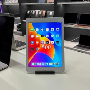 Планшет iPad 6 9.7” 32GB Wi-Fi • ГАРАНТІЯ • СТАН 9.8/10 106632