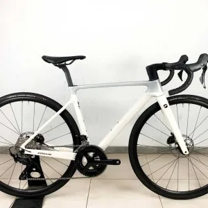 2х12 Focus Izalco MAX 8.7 Шосе карбон