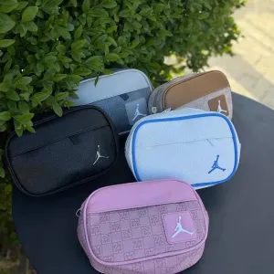 Сумка Jordan monogram через плечо черная сумка кожаная джордан мужская барсетка через плечо Джордан | Сумка шкіряна чоловіча Jordan чорна