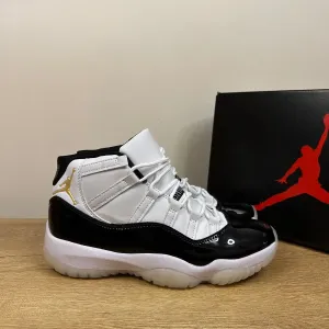 Кроссовки мужские Nike Air Jordan 11 белые джордан кросівки чоловічі