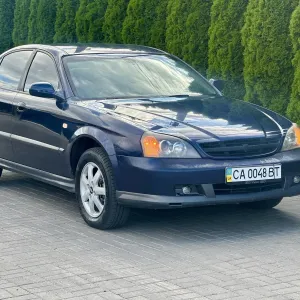Chevrolet Evanda 2005