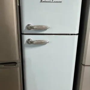 Холодильник Schaub Lorenz SL 208LBDO