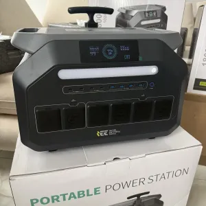 Зарядна станція IEETek P2400 2400W 2048Wh LiFePO4 краща за ecoflow екофлоу
