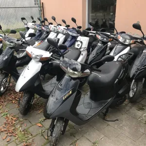Honda dio з Контейнера