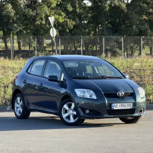 Toyota Auris 1.6 Avtomat