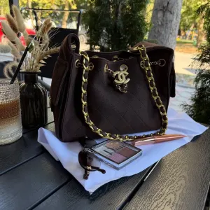 Жіноча сумка з натуральної замші Chanel Шанель