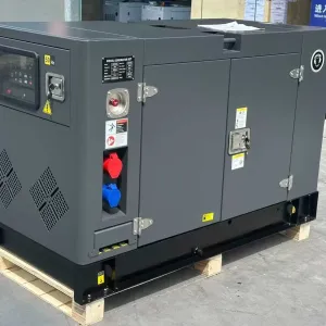 Дизельний генератор 28 кВт / 35 кВА Quanchai BQCSZ28J (380В)