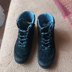 Демісезонні ботiнки Outventure.Columbia.Merrell.