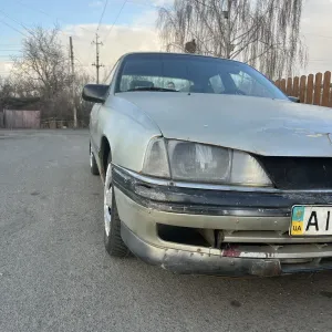 Продам Opel Omega A 1,8 Инжектор