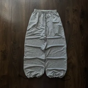 Широкі Штани Спортивні Парашути Sweatpants Baggy Fit Сірі Серые Спортивки Jaded London Skater ERD Type Flared Фларед Широкие Буткат Bootcut Y2K SK8
