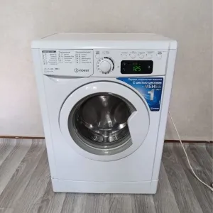 Пральна / Стиральная машина Indesit E2SC Доставка
