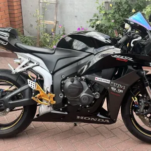Honda CBR600RR Хонда з Японії