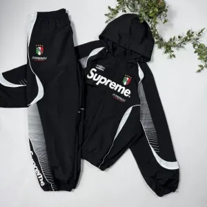 Костюм Supreme x Umbro S-XL штани та вітровка супрім умбро на весну нейлоновий суприм с умбро