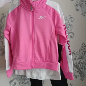 Костюм Reebok  трійка оригінал 2-3р.