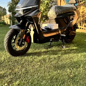 Доставка вам Додому. Електроскутер Corso IRON 2000Вт, 72V/30Ah
