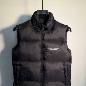 Жилетка армані armani канада гусь