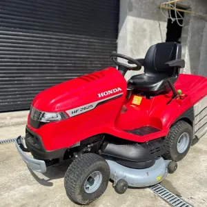 Садовий трактор Honda HF 2625 HTEH їздова газонокосарка райдер