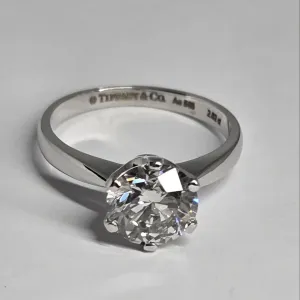 GIA  2.02 карат натуральный бриллиант,  золото.