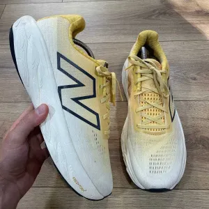 Чоловічі бігові кросівки фірми New Balance 1080 оригінал
