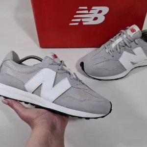 Кросівки New Balance 327 (розмір 40) ОРИГІНАЛ / NB 574 530 997 327 N НБ мужские кроссовки