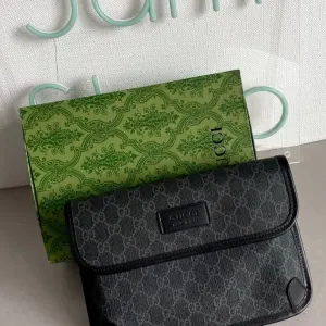 Сумка Gucci месенджер гуччі через плече сумка Gucci сумка гучи месенджер гучі