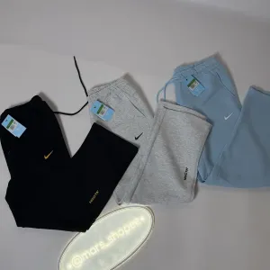 Спортивні штани nike nocta tech fleece спортивки костюм найк нокта