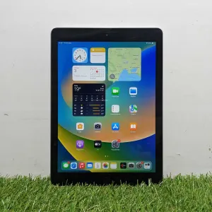 iPad 5 (32 GB / АКБ 92% / Retina) Гарантія!
