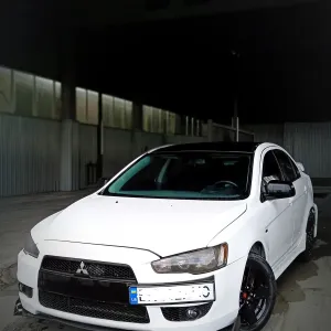 Mitsubishi lancer 10 2009 газ/ бенз автомат