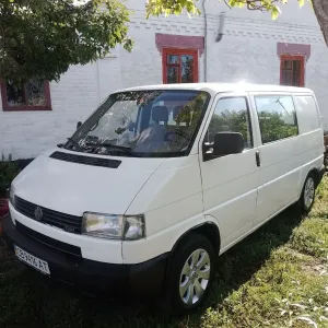 Wolkswagen Transporter.2.5tdi.6 мест.