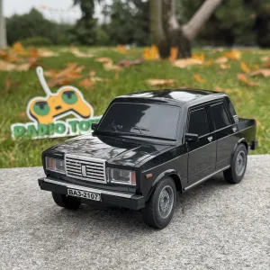 Машинка на радіокеруванні Жигулі чорна | ВАЗ на пульті керування Лада