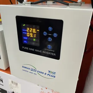 SINUS PRO 2400 E PLUS 12V (1600/2400W)